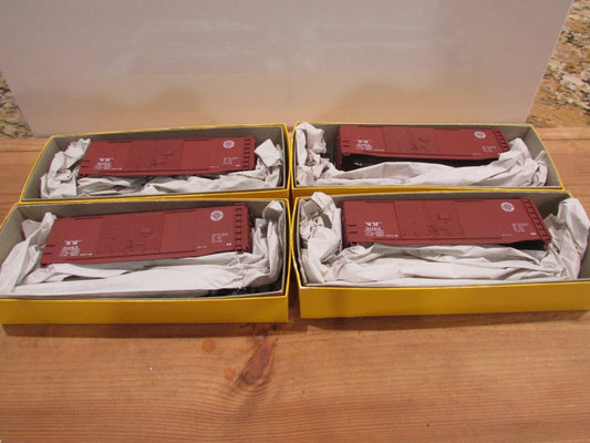 HO Scale Accurail 3023 (4)  40' DBL,DR Steel Box Car Lot#1982