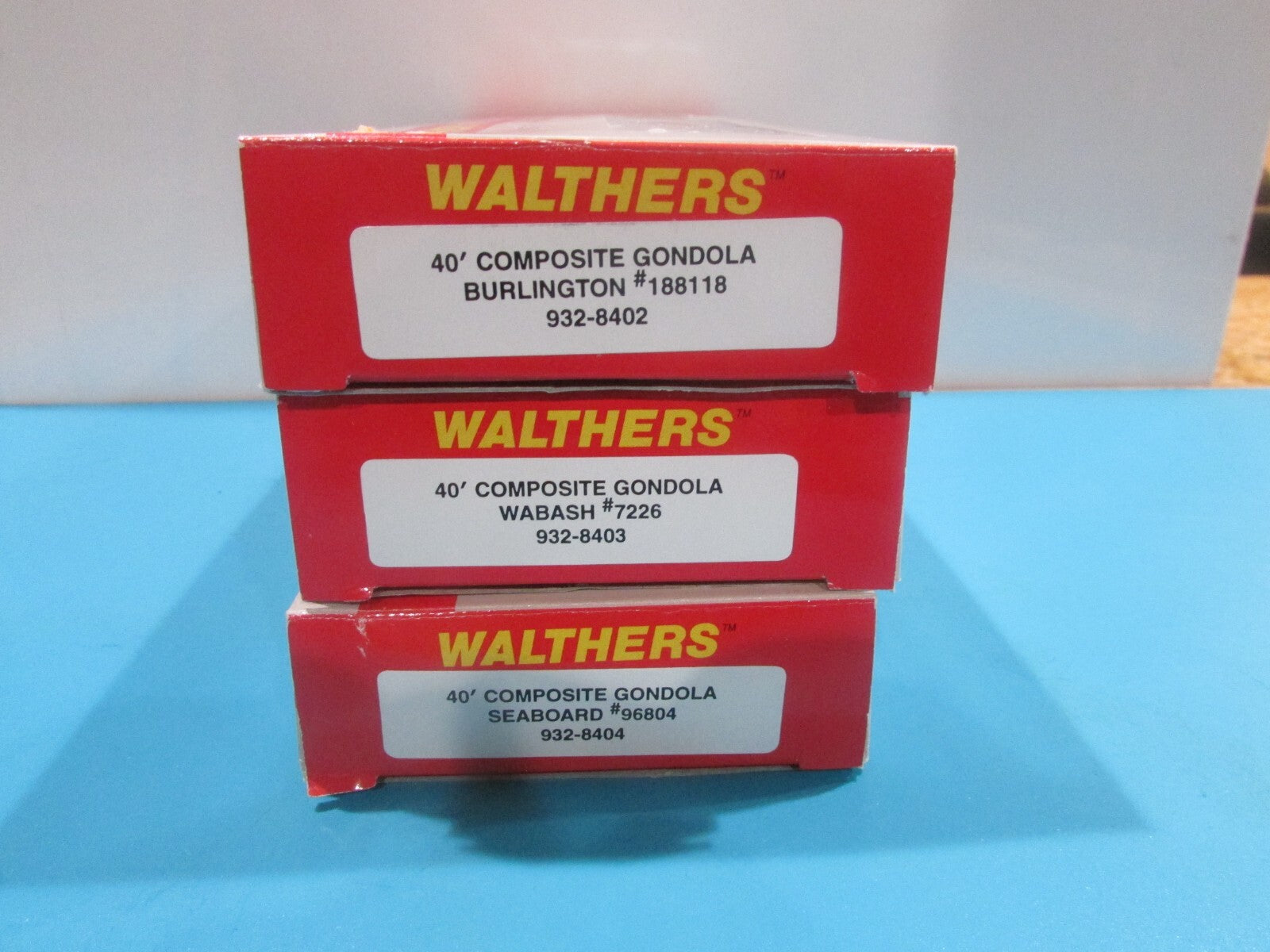 N Scale Walthers (3)Assorted 40' Composite Gondolas Lot#2373