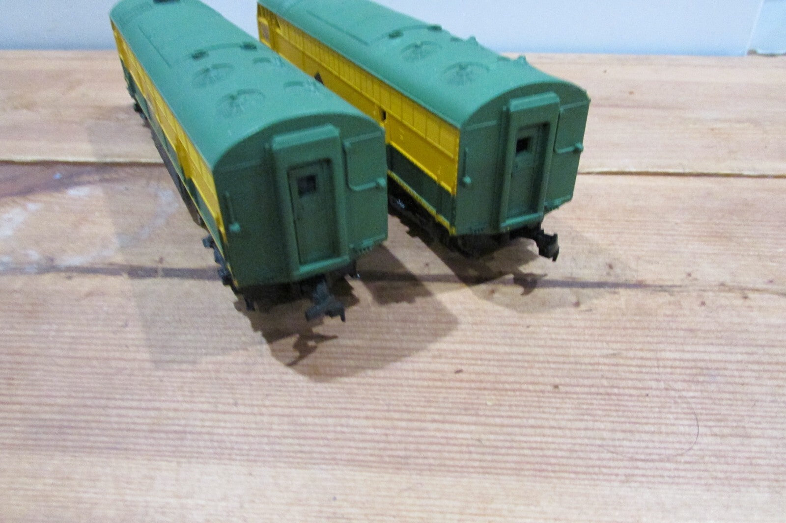 HO Scale AHM Power & Dummy Reading Lines Diesel Locomotives  Lot#3661
