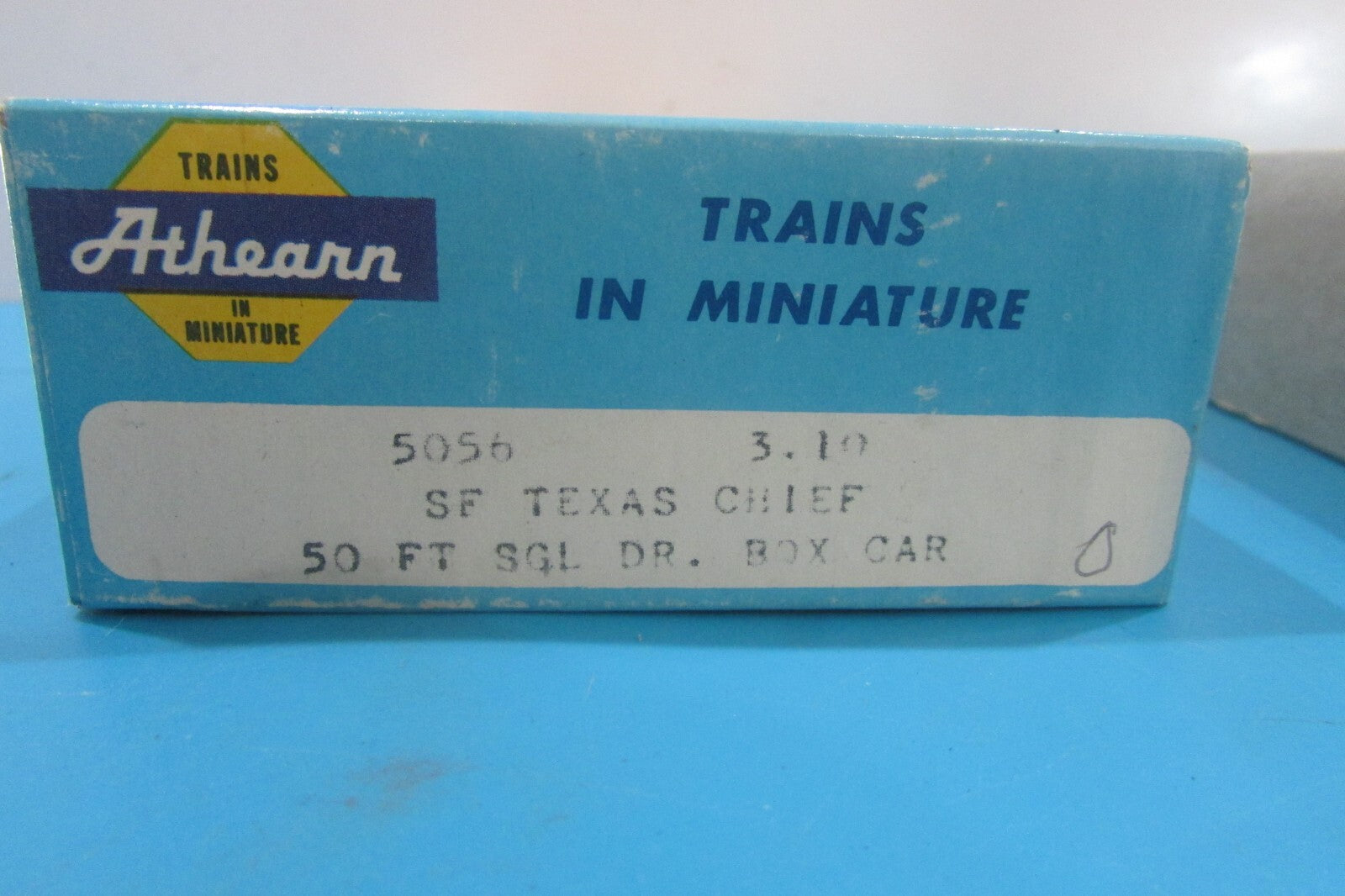 HO Scale Athearn 5056  50'Box Car Kit Santa Fe Texas Chief