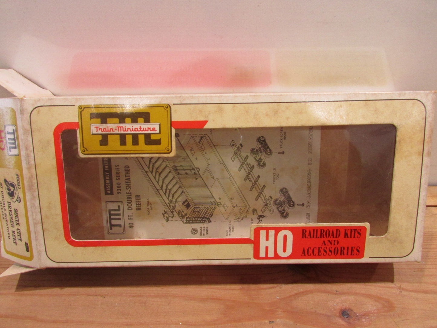 Ho Scale Train-Miniature (3) Assorted Freight Cars Lot#0752