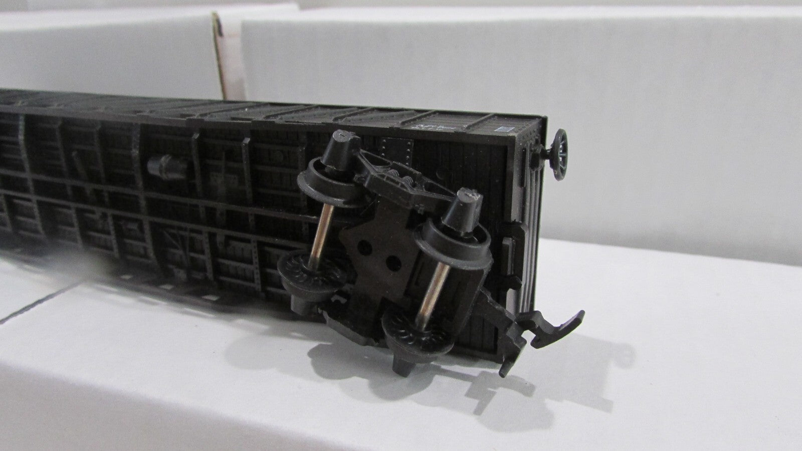 HO Scale Vintage AHM 50' Outside Braced Gondola Car  Santa Fe Lot#0247