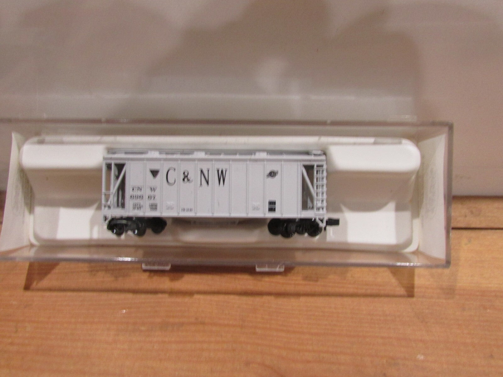N Scale (6)Con-Cor ,Atlas Assorted Freight Cars Lot#1698