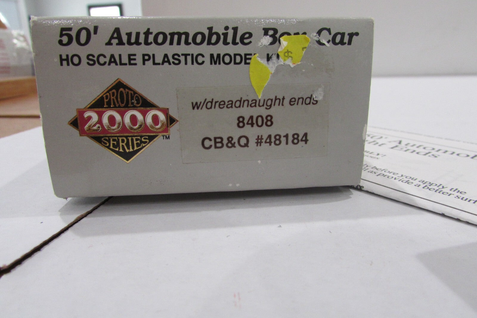 HO Scale Life-Like Proto 2000 Series 8408 50' Automobile Box Car  Lot#4882