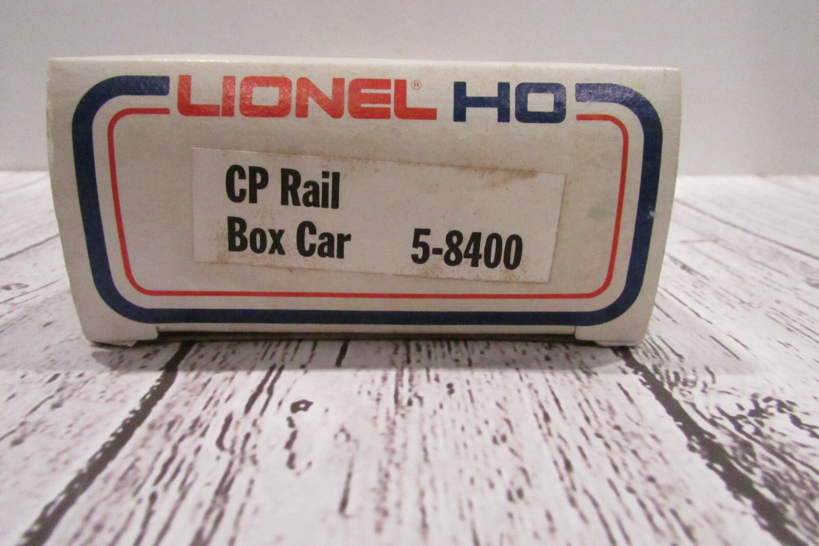 HO Scale Lionel 5-8400 CP Rail Cox Car CP88400 L4394