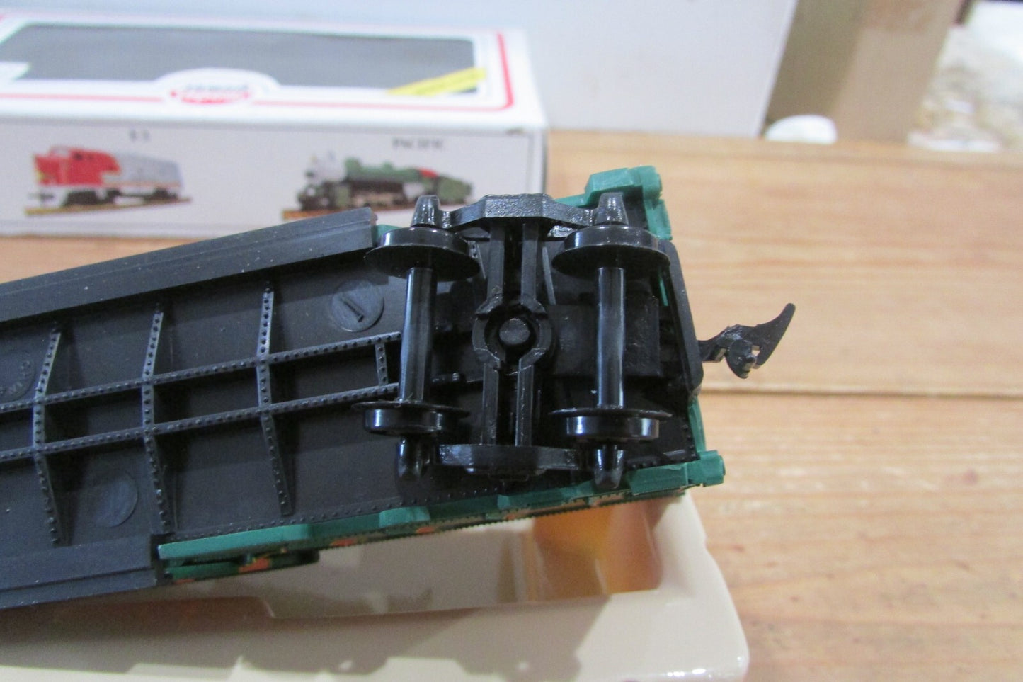 HO Scale Model Power 40' Box Car Great Northern Lot#3783