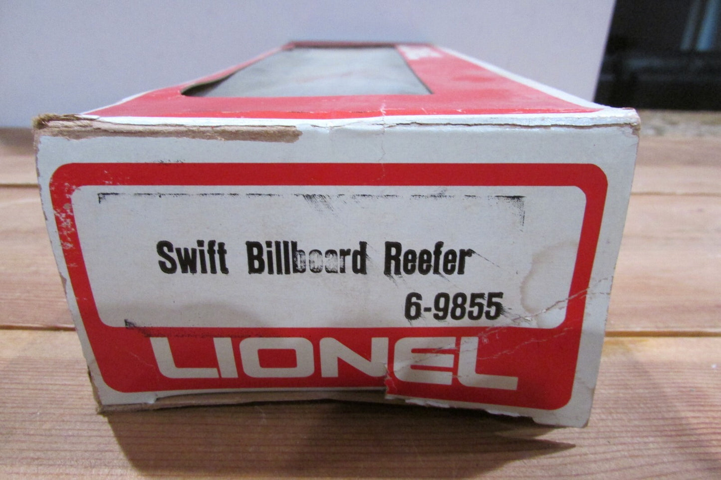 O Gauge  Lionel 6-9855 Swift Billboard Reefer Car