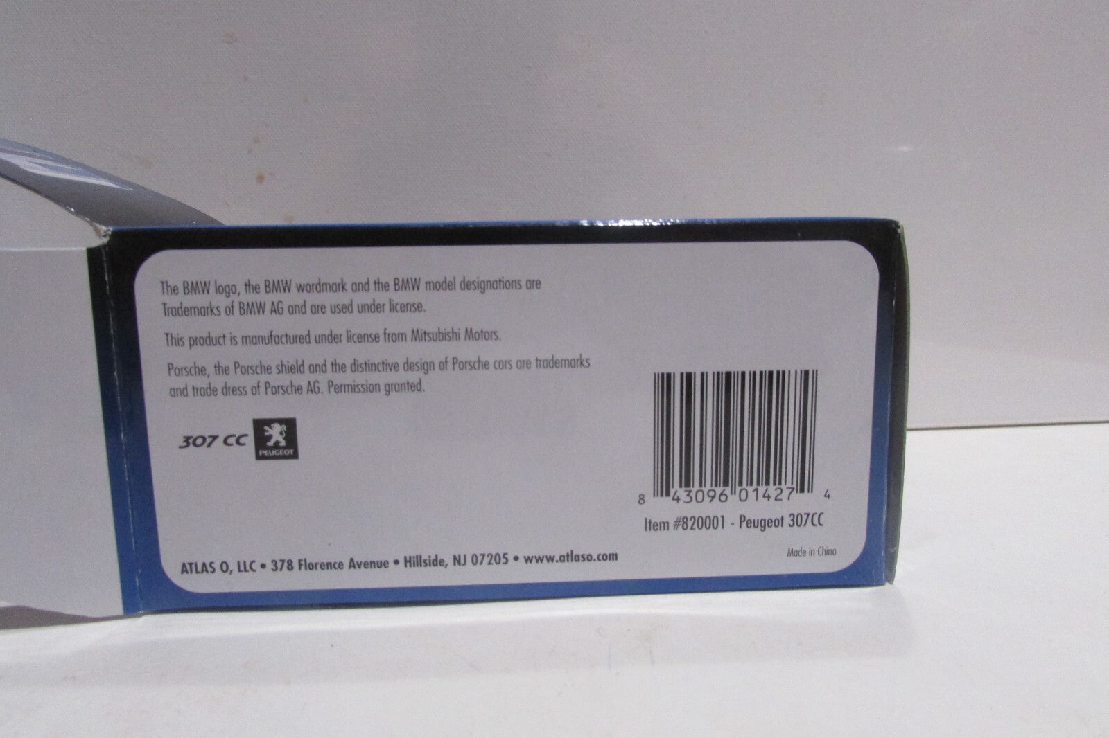O Scale Gauge 1:43 Atlas 820001 Peugeot 307 CC (Black) NIB