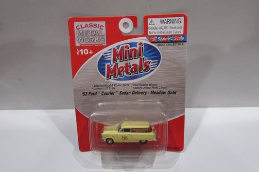 HO Scale CMW 30307 53Ford Courier Sedan Delivery Meadow Gold