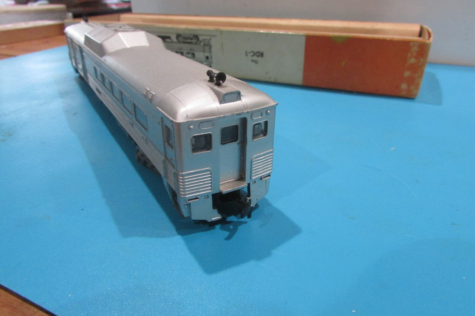 HO Scale Athearn 2138-2:95 RDC 3 New Haven ( DUMMY) Lot#2735