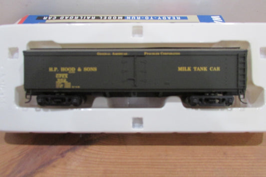 HO Scale Walthers 932-5461 General American Pfaudler 53' Milk Tank Car WAL4586