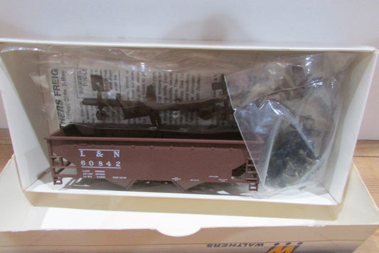 HO Scale Walthers 932-2956 36' Offset Hopper L&N #60842