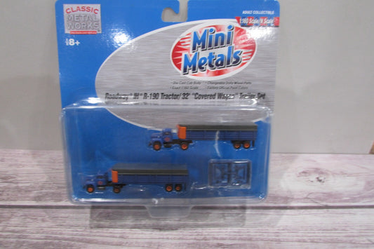 N Scale CMW 51128 Roadway IH R190 Tractor w/32' Covered Wagon Trailer Set