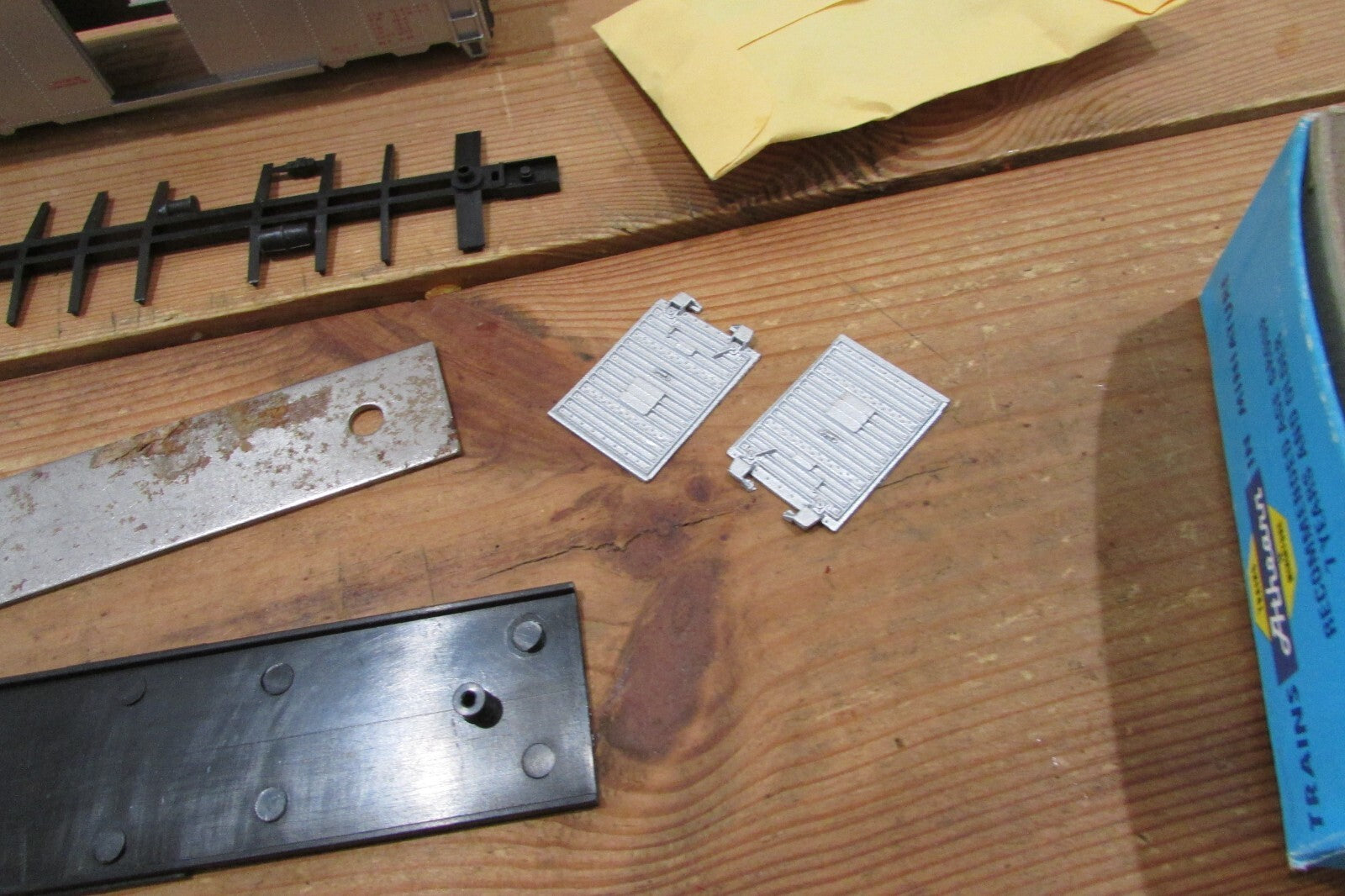 HO Scale Athearn/Branchline Canadian Pacific 40' Box Car Kit Lot#4644