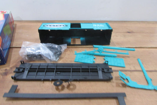 HO Scale RoundHouse 1067 40' Box Car Kit New York Central #173868 RH4772
