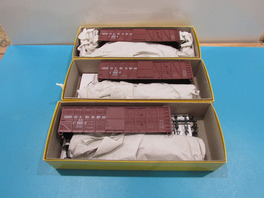 Ho Scale Accurail 4218 (3cars) 40' O.B Box Steel Ends Georgia RR Lot#1375