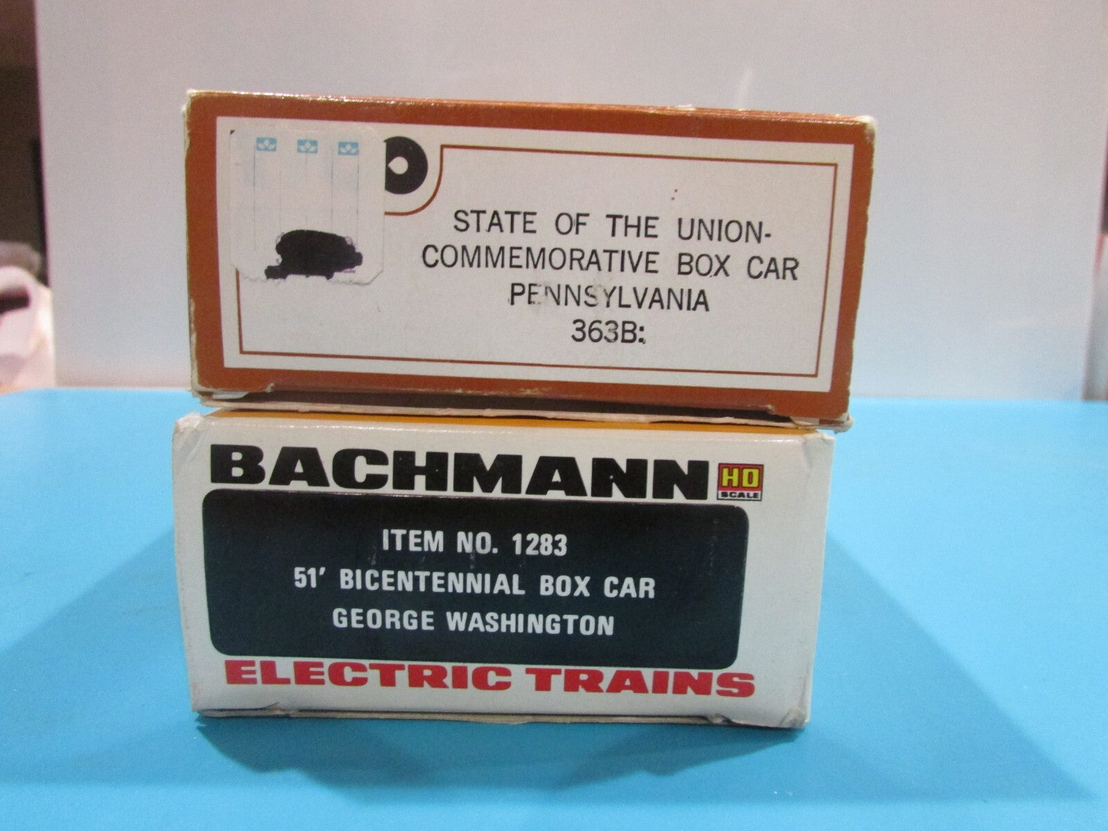 HO Scale (2) Tyco & Bachmann Assorted Freight Car Lot#1920