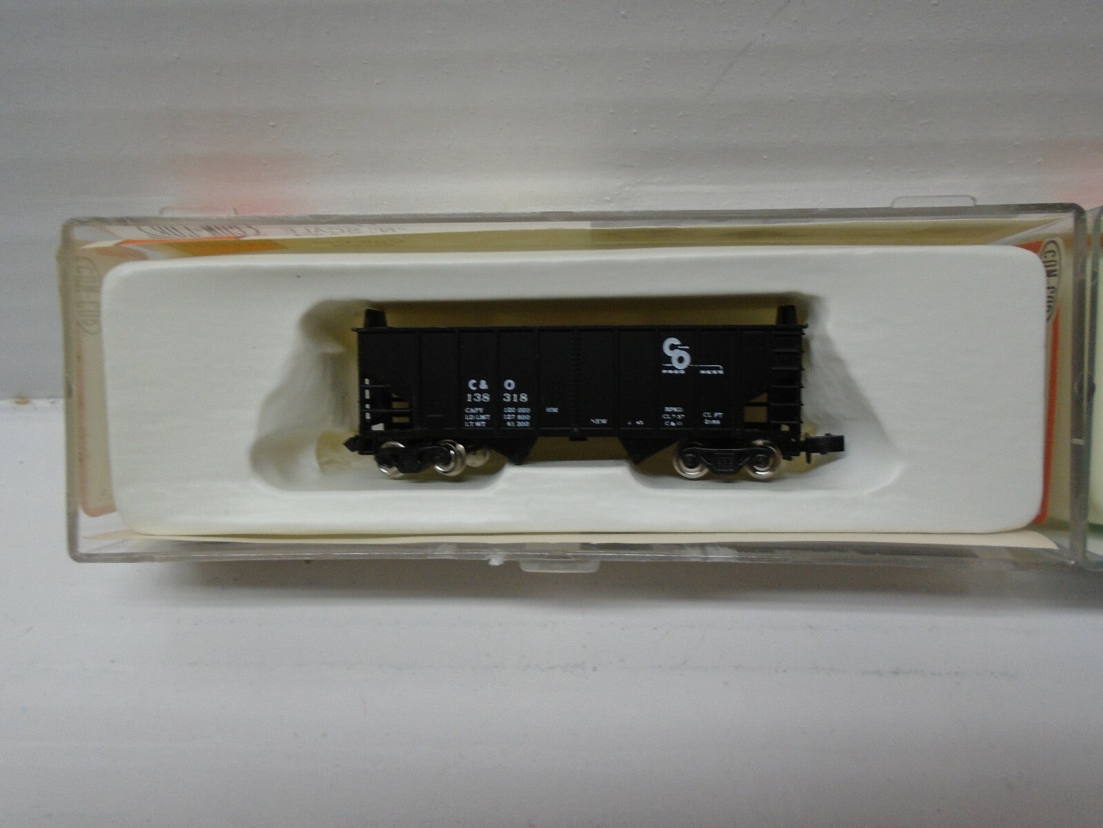 N Scale Con-Cor (4)  Diferents Freight Cars Lot#2453