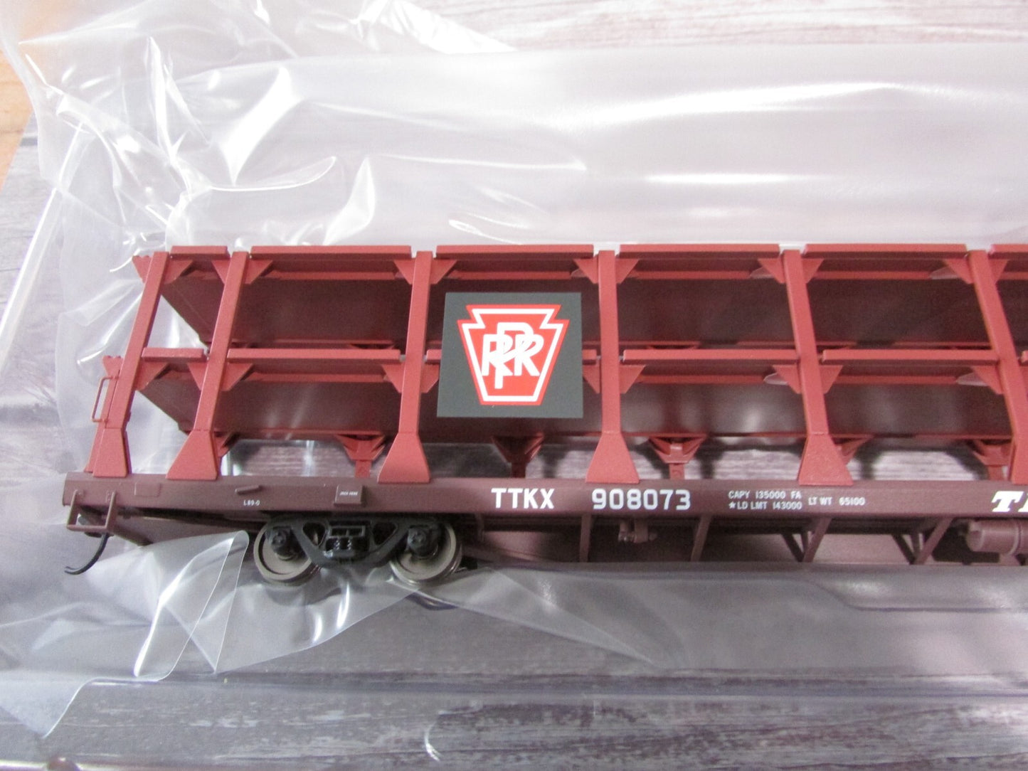 HO Scale Walthers 910-8213 89' Tri-Level Open Auto Rack Pennsylvania Lot#3176