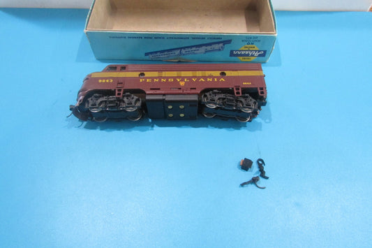 Ho Scale Athearn F7 Locomotive Super Powered Pennsylvania #9643 Lot#2665