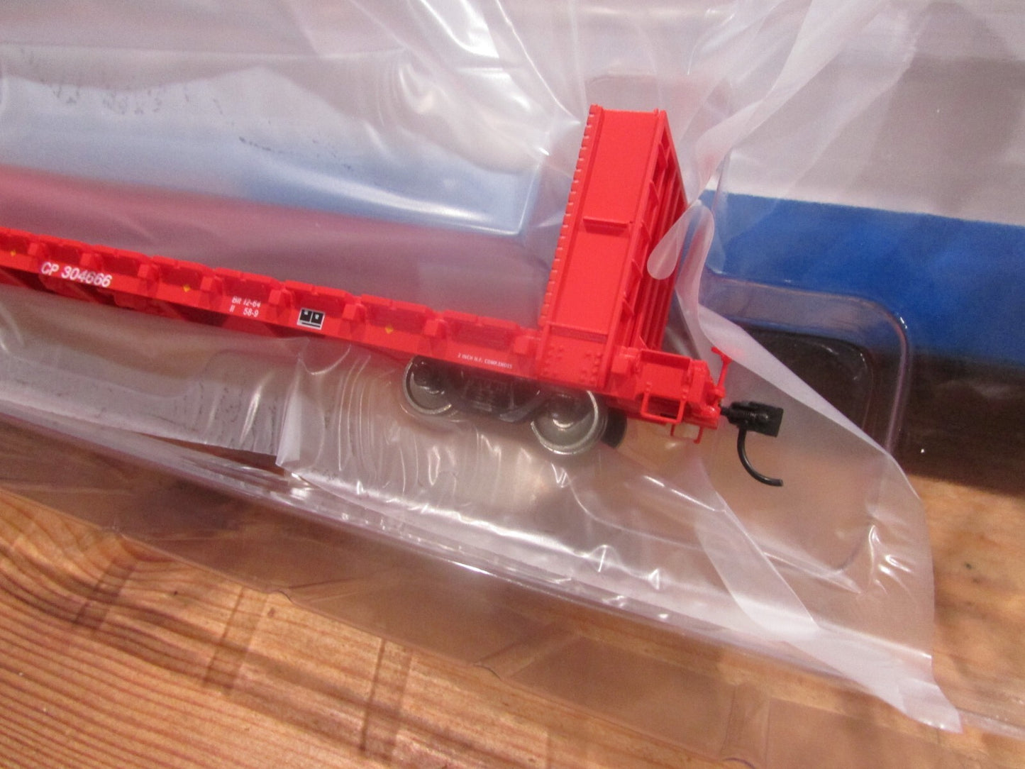 HO Scale Walthers (3) Pullman-Standard 60' Bulkhead Flatcar Canadian Pacific