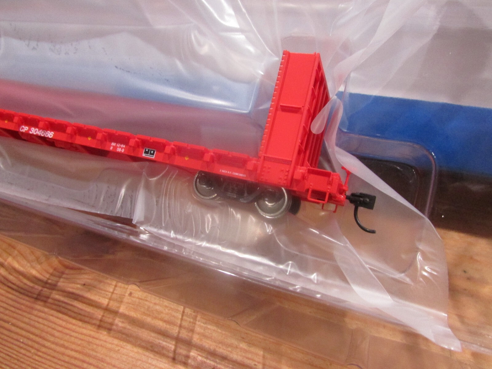 HO Scale Walthers (3) Pullman-Standard 60' Bulkhead Flatcar Canadian Pacific