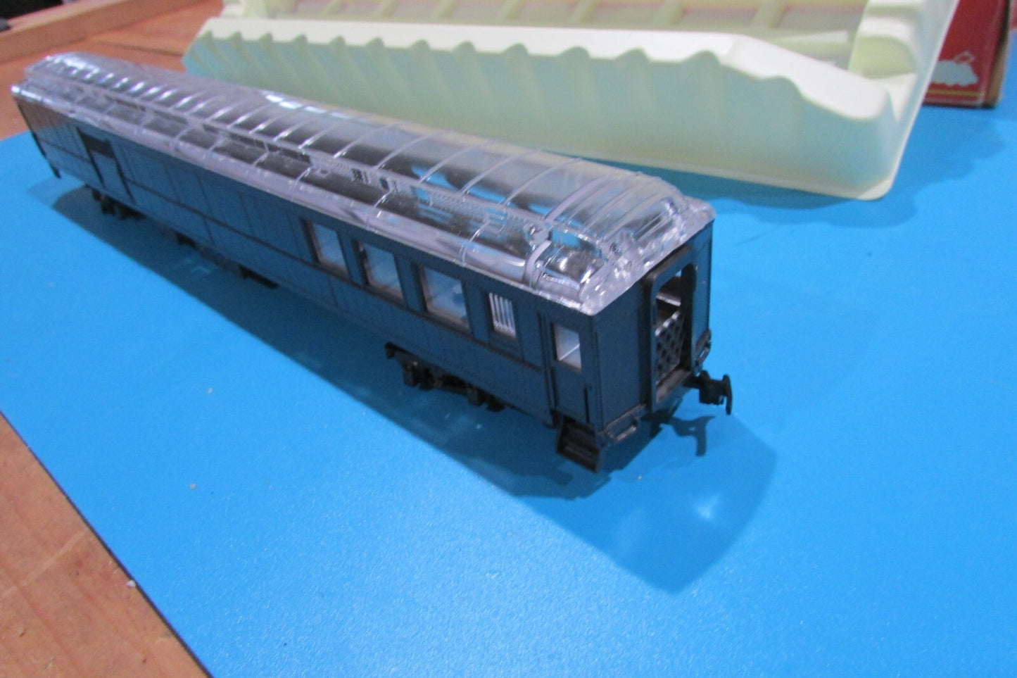 HO Scale Rivarossi 6598/0 1920's Combine Undecorated Car  Lot#2628