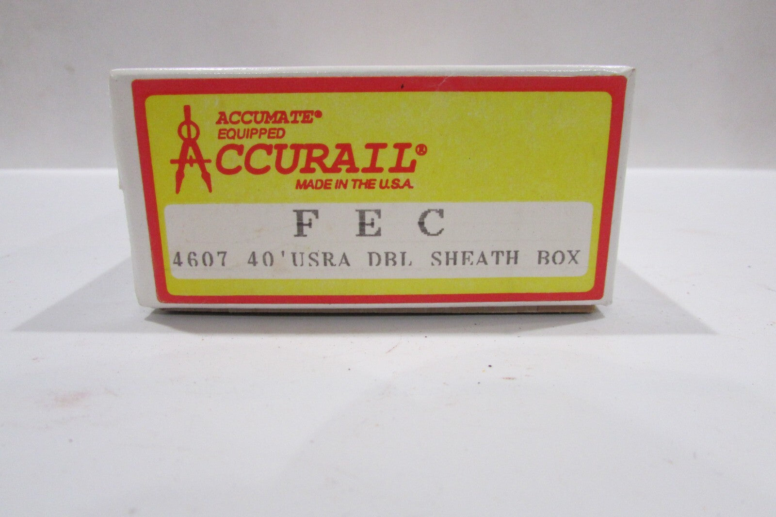 HO Scale Accurail 4607 40' USRA DBL Sheath Box Car F.E.C.