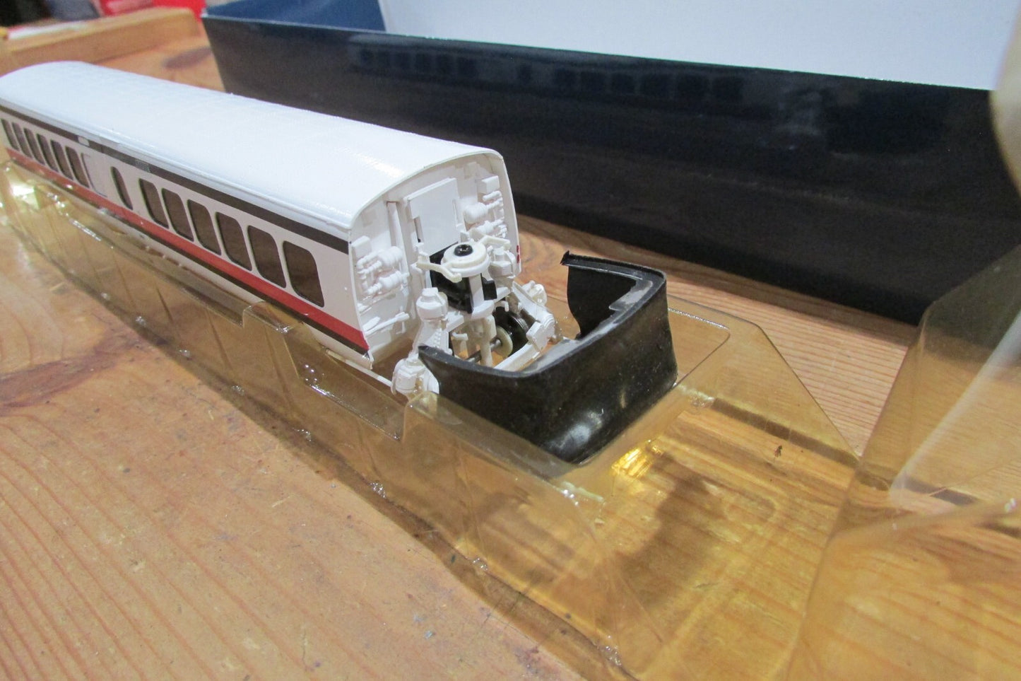 HO Scale Rapido Trains 200302 Early Amtrak Turbo Coach #72 Lot#3712
