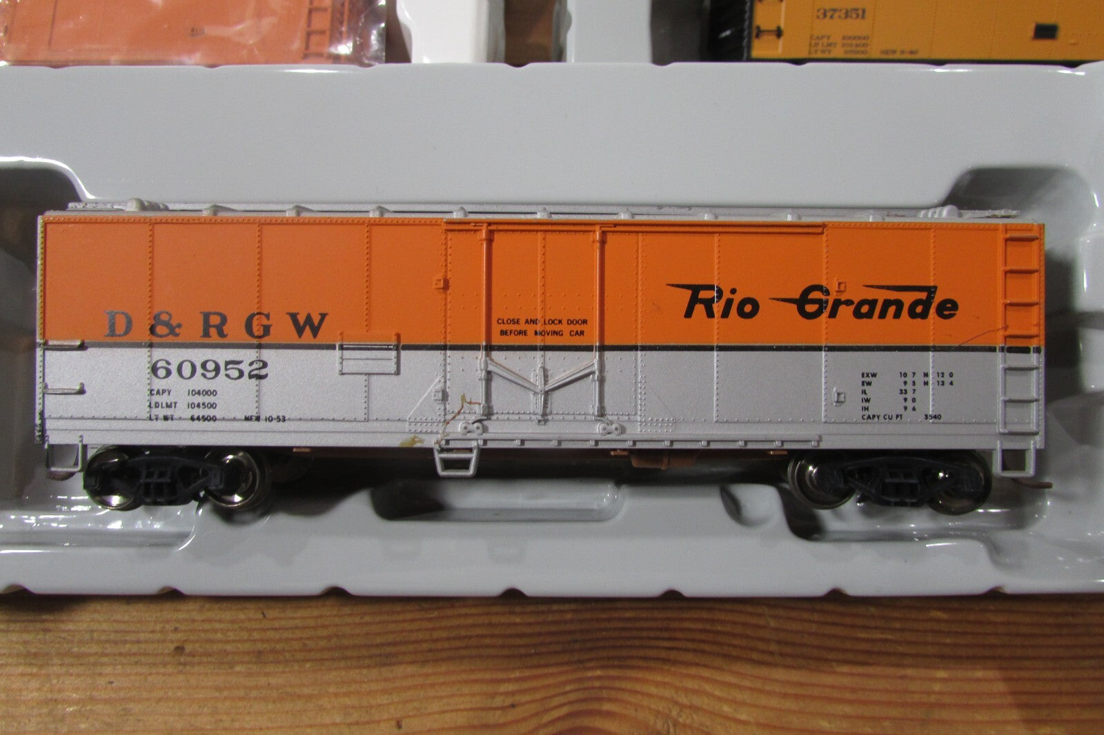 HO Scale Athearn & Walthers (5) Assorted Freight Car RTR Lot#3741