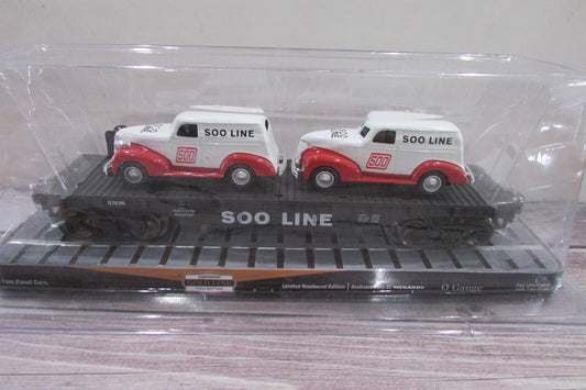 O Gauge Menards 279-3052  Soo Line Flat Car with Two Panel Cars Lot#3011