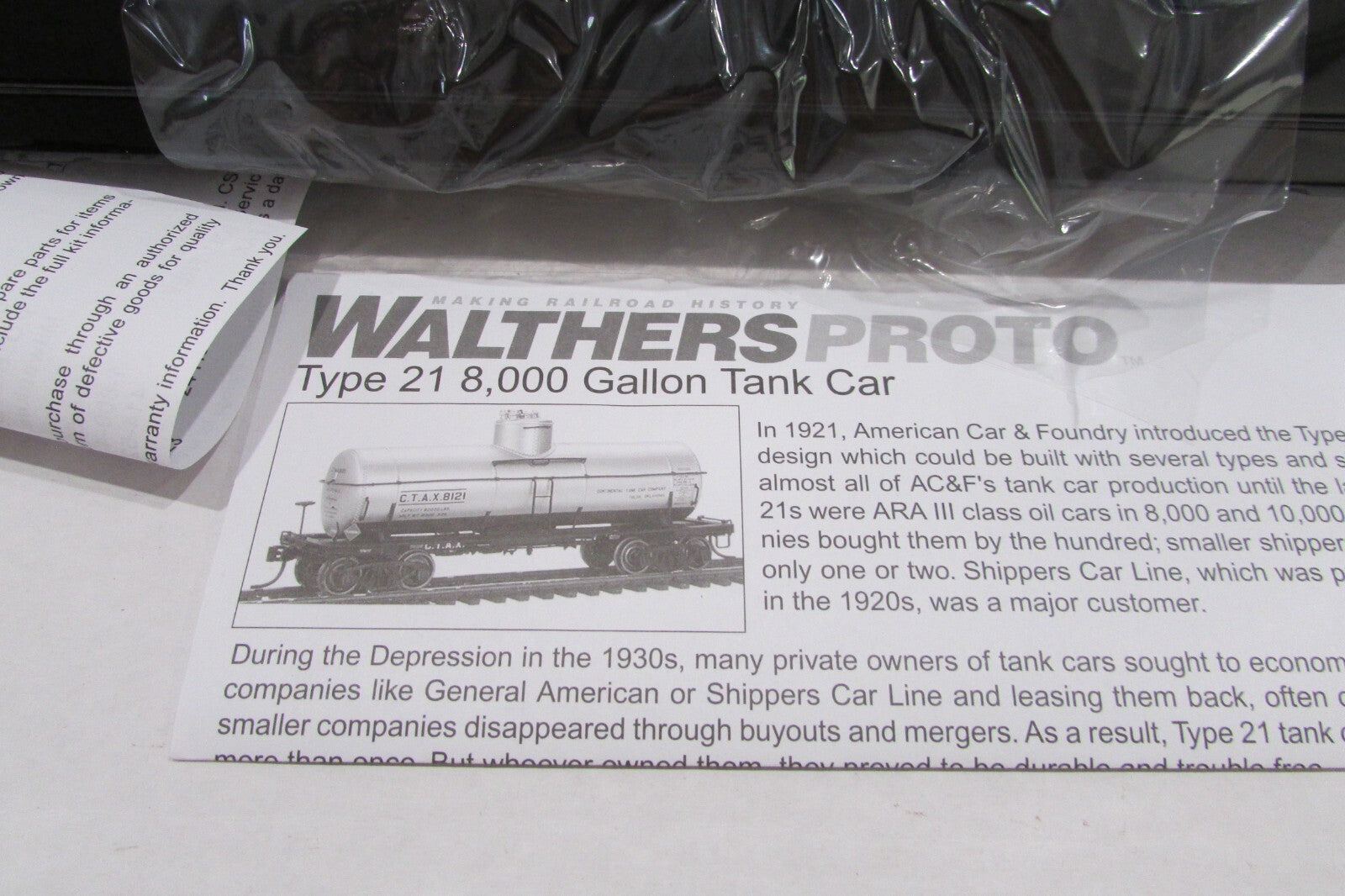 HO Scale Walthers  920-100325 32' ACF 8,000 Gallon Insulated Tank Car Wal4876