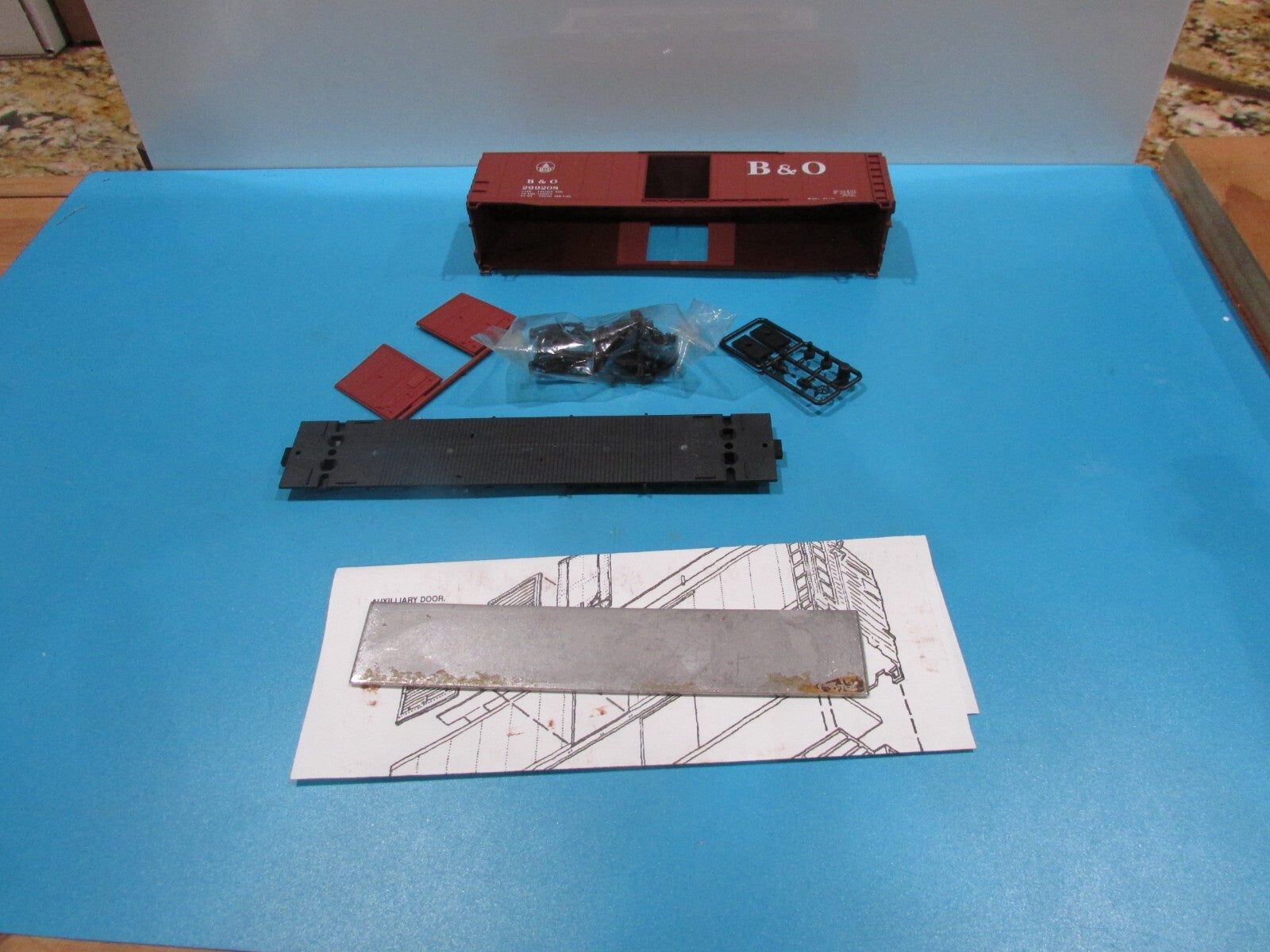 HO Scale Accurail 5008 50' AAR Steel Boxcar CB&Q