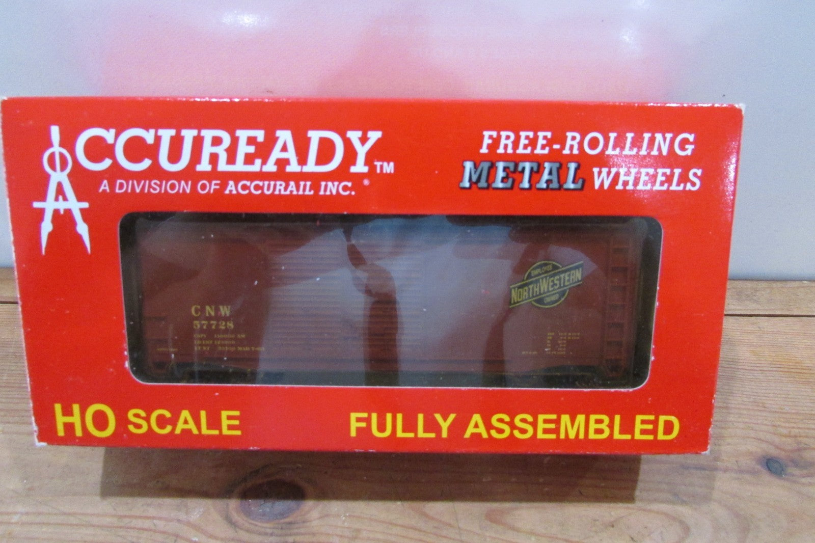 HO Scale Accuready  93612 C&N.W Double Door 40' Steel AAR Boxcar Lot#4982