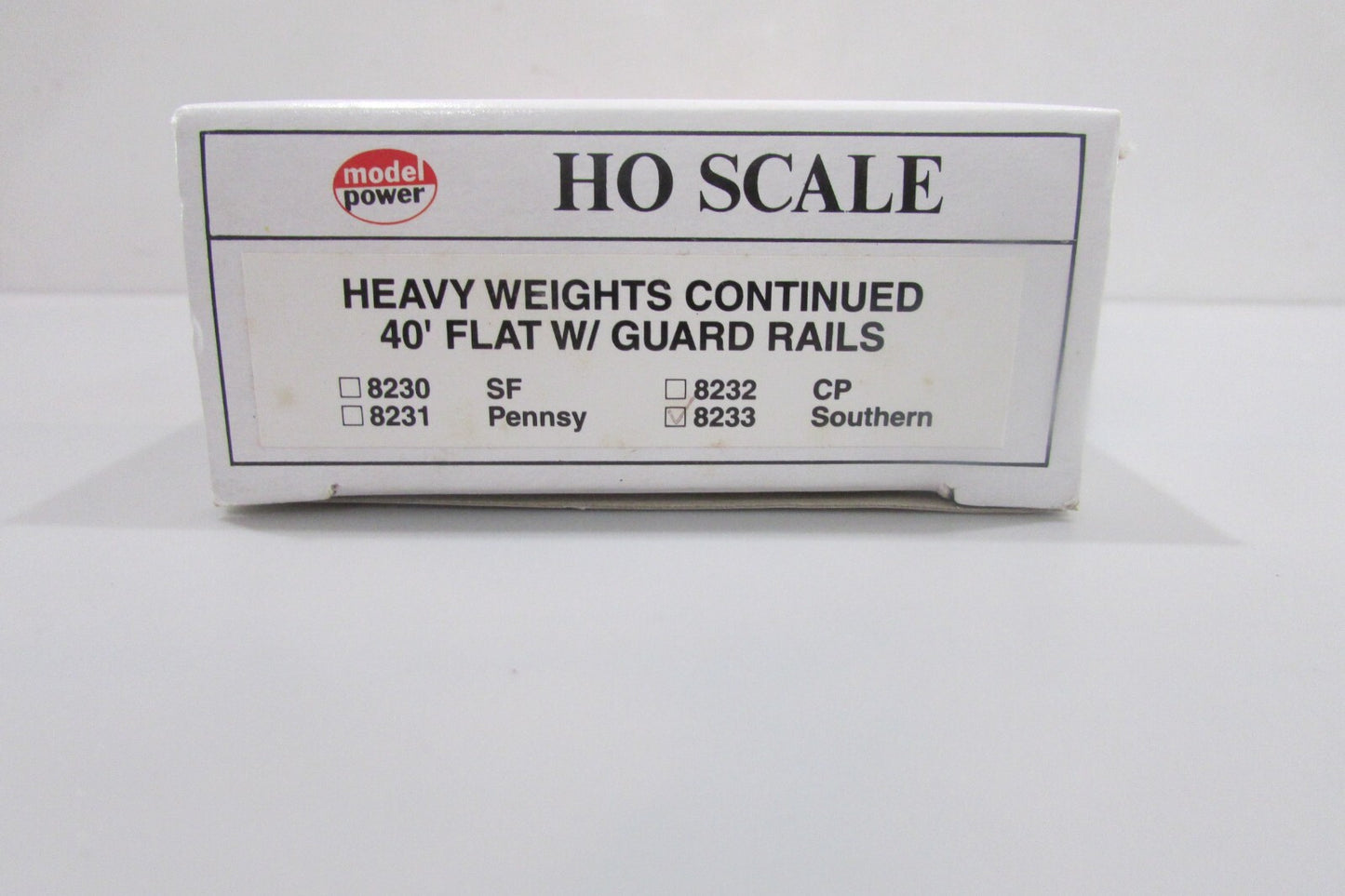 HO Scale Model Power 8233 Southern 40' Flat w/ Guard Rails Car
