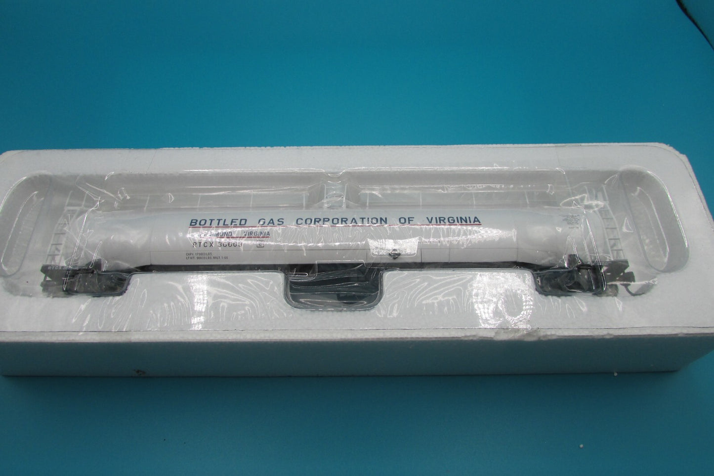HO Scale Atlas 1727-3 ACF 33,000 Gallons Tank Car   A4428