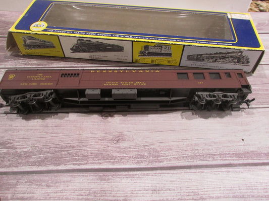 HO Scale AHM/Rivarossi 1920 Baggage-R.P.O. Pennsylvania   Passenger Car Lot#3240