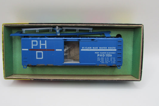 HO Scale RoundHouse 1126 40' Single Box Car Kit PHD RH4792