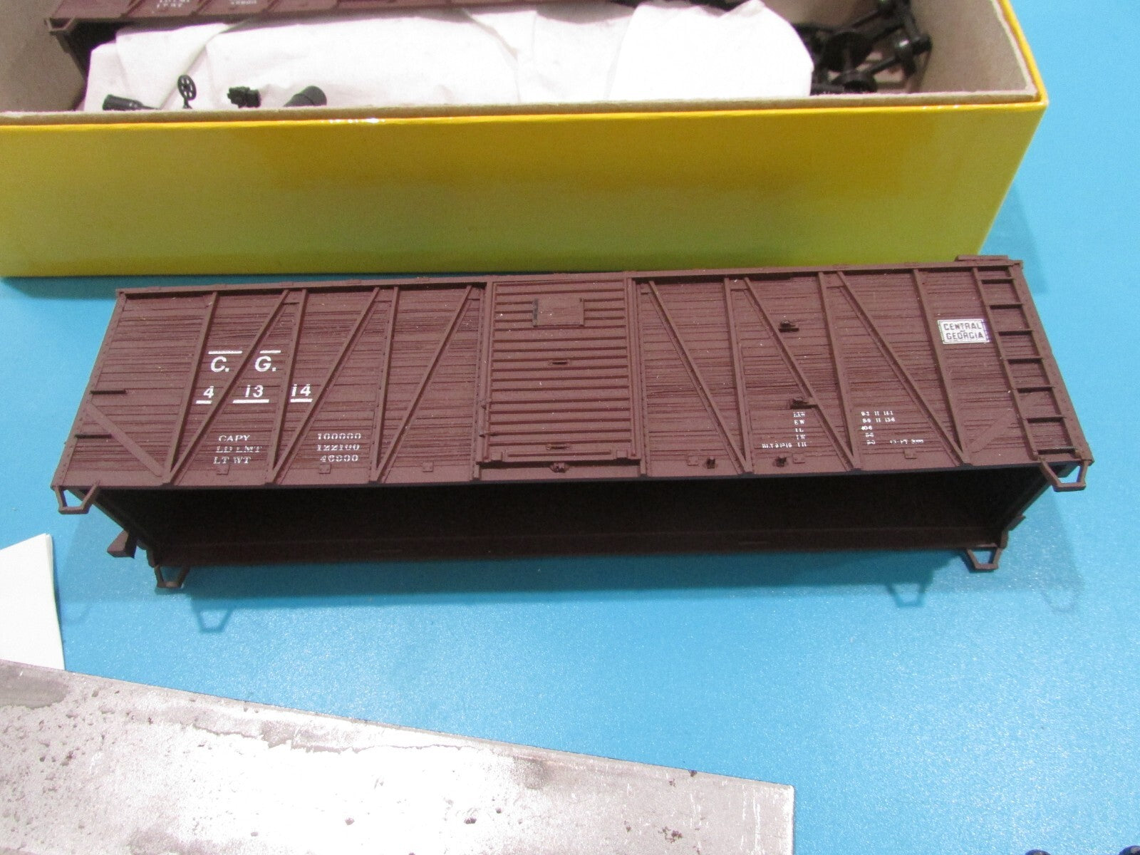 Ho Scale Accurail 4407 (3cars) 40' O.B Box Steel Ends City of Georgia Lot#1376