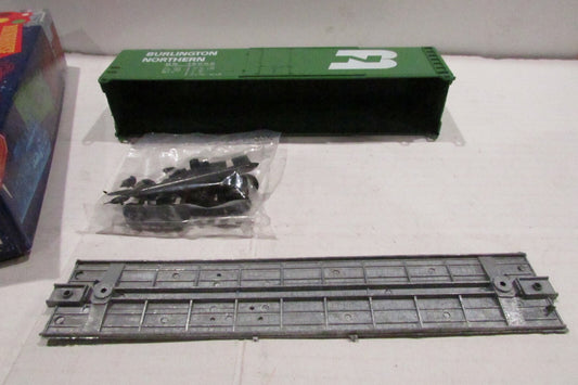 HO Scale RoundHouse 1251 50' Box Car Burlington Northern RH4278