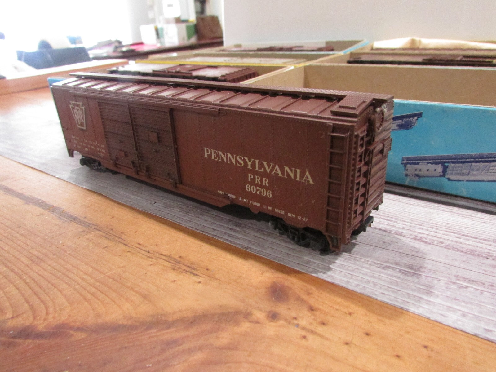HO Scale Athearn (6) Assorted Freight Cars Lot#3231