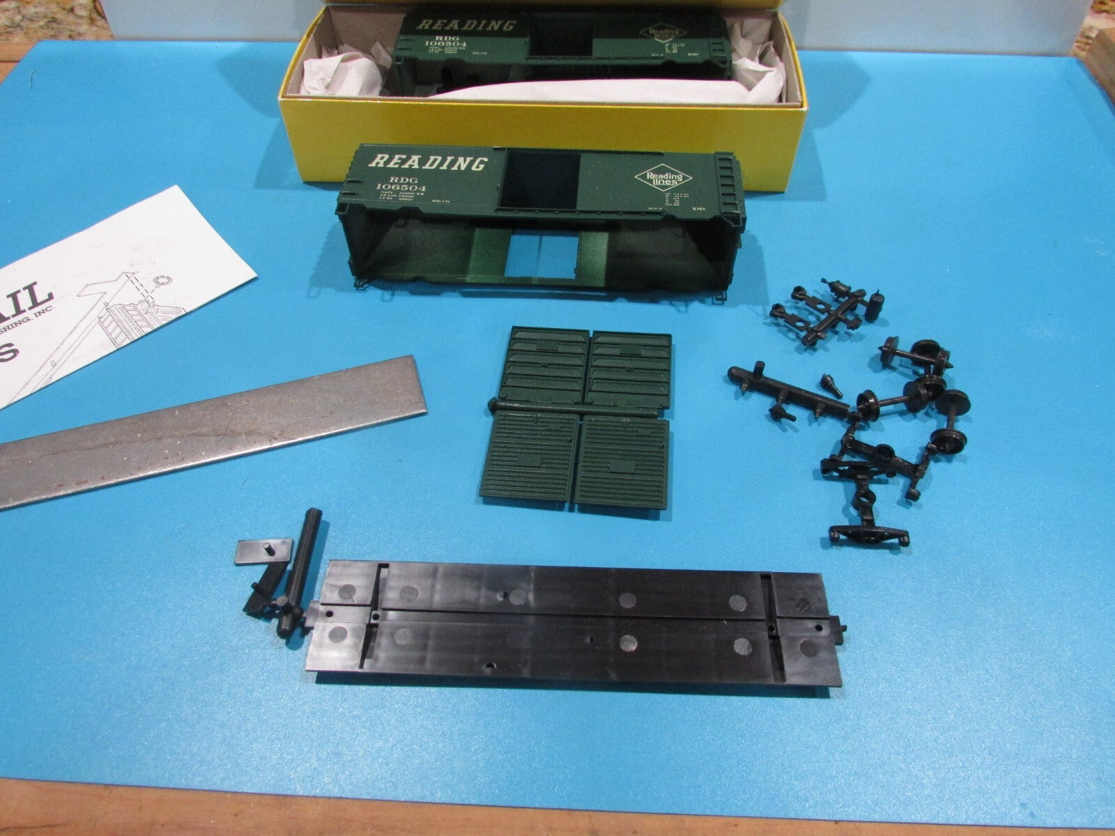 HO Scale Accurail 3404 (3) 40' AAR Steel Box Car Reading Lot#1234