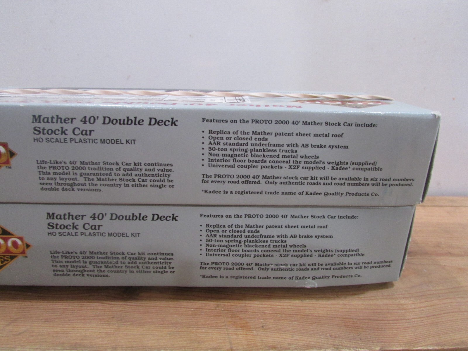 HO Scale Life-Life Proto 2000 Series (2)Mather 40' Double Stock Cars  Lot#3546