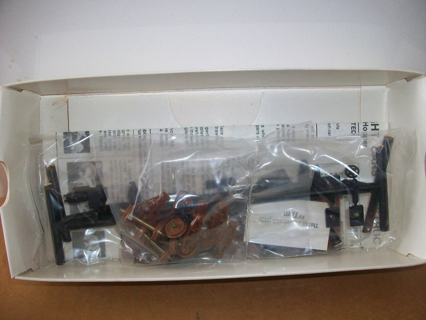HO Scale Walthers 932-3001 (3) 36' Rib Side Hoppers "READING" Lot#4076