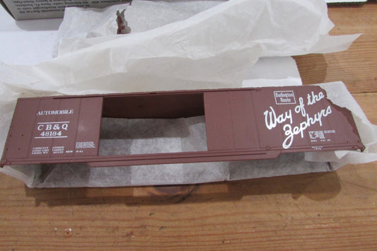 HO Scale Life-Like Proto 2000 Series 8408 50' Automobile Box Car  Lot#4882