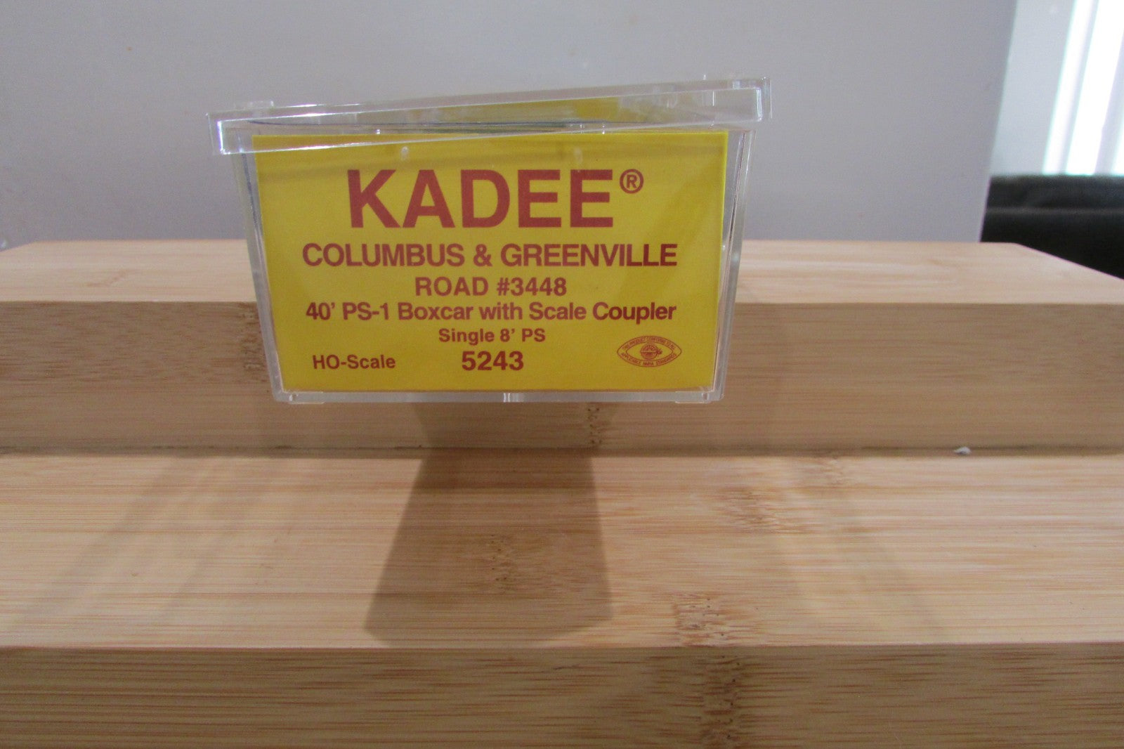 HO Scale Kadee Cars 5243 40' PS-1 Box Car Single 8' PS  KD5004