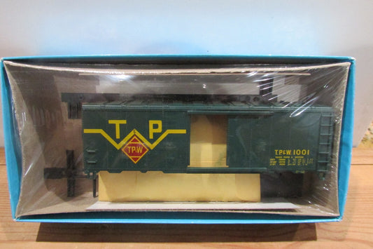 Ho ScaleBev-Bel/Athearn T.P & Western "W-Over-Diamond" 40' Boxcar ATH4494
