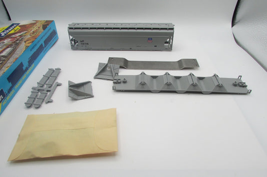 HO Scale Athearn 2902C Center Flow Covered Hopper UP-MP 710718 Lot#4192