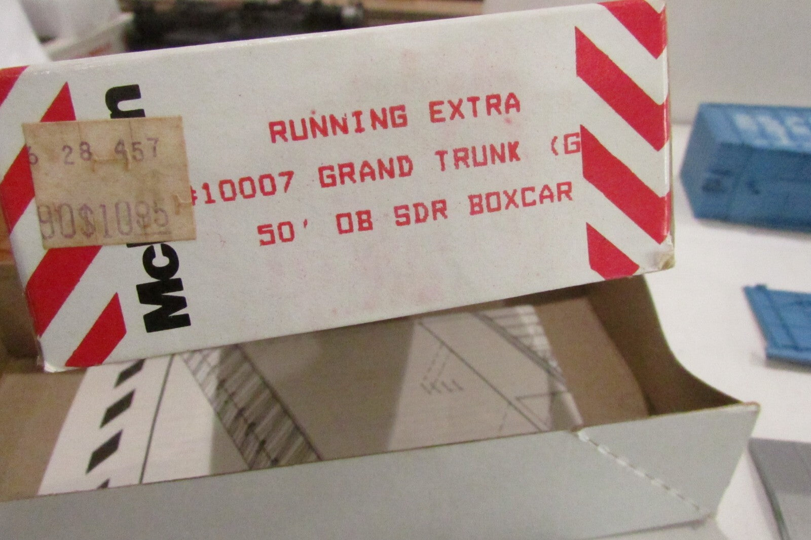 HO Scale McKean 10007-1 Grand Trunk Western 50' DB SDR Boxcar Kit #598351