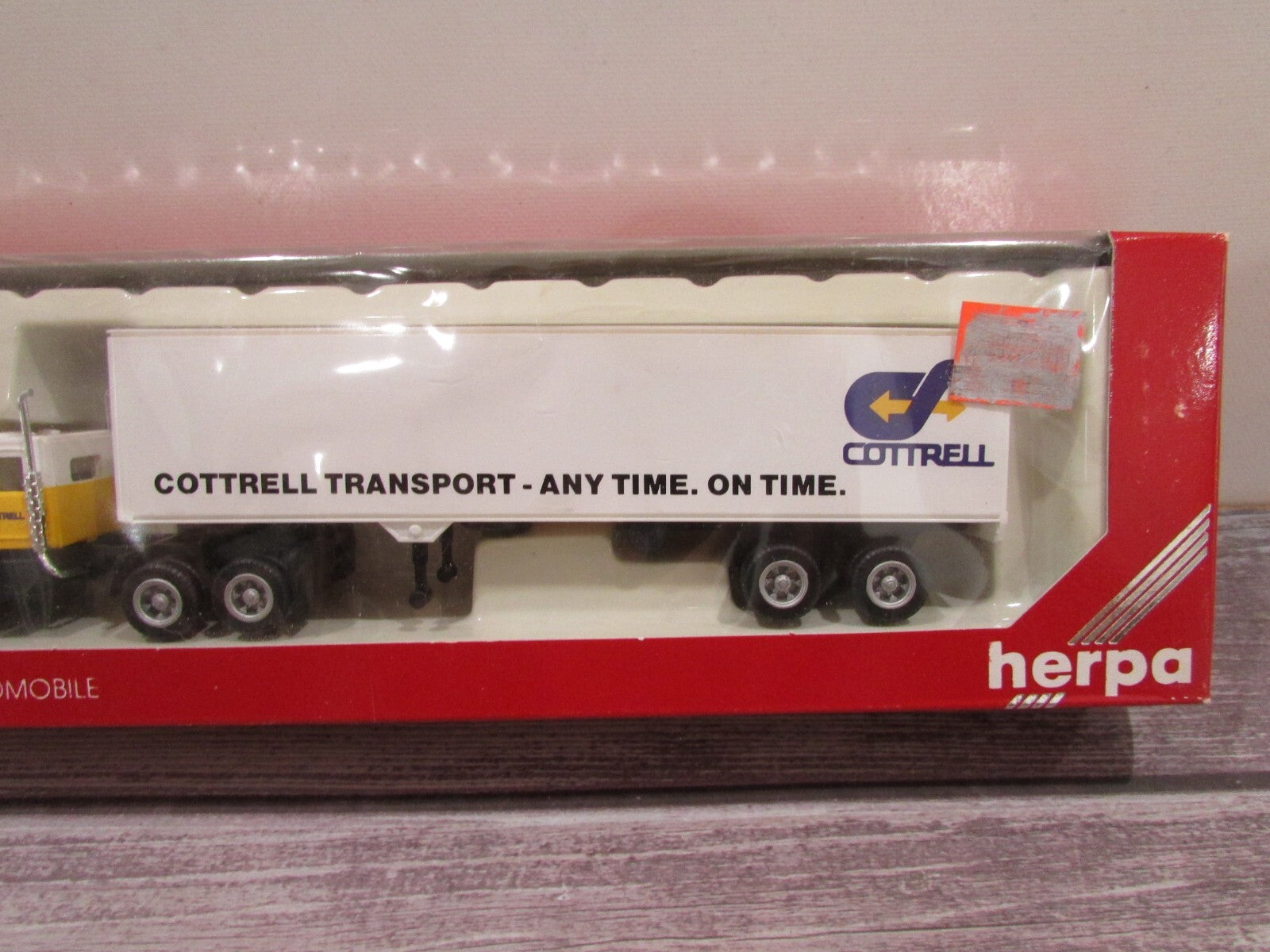 HO Scale Herpa 4302H Cottrell Transport Freight Truck With Trailer